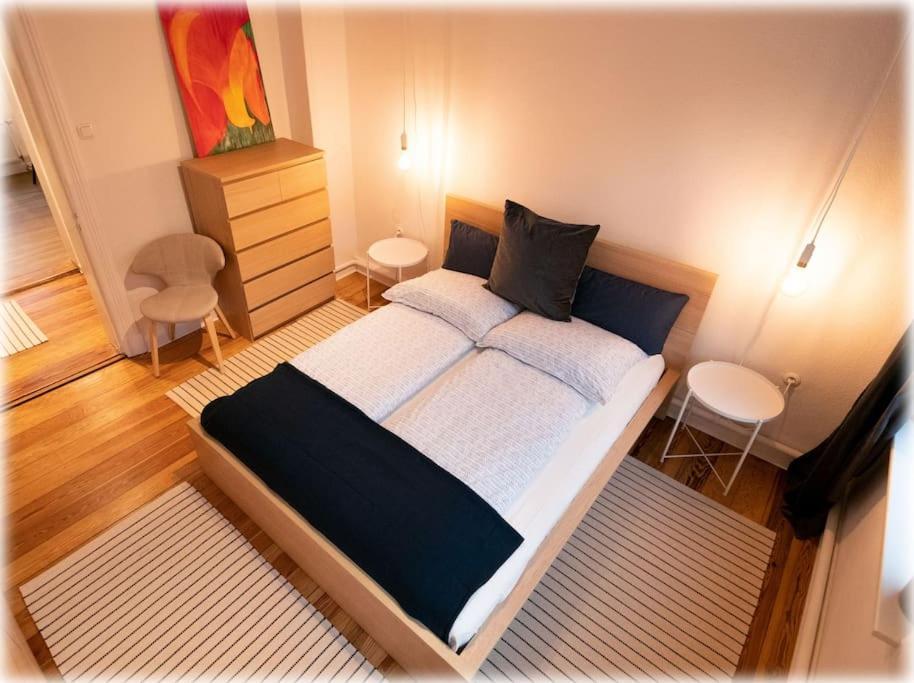 Gemuetlich - 2 Zimmer-Altbau, 24H Check-In Kiel Exterior foto